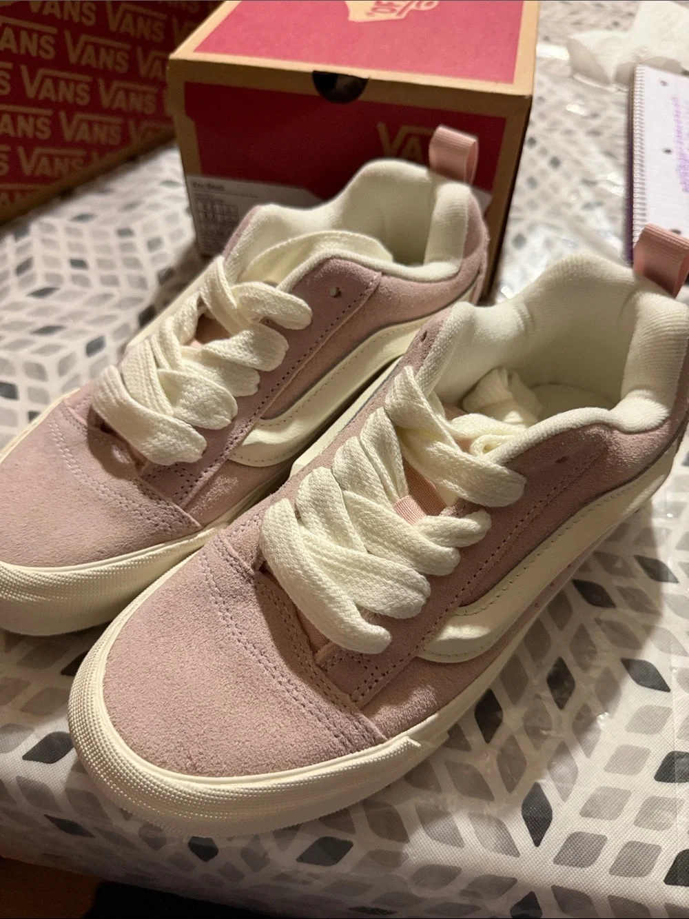 Vans Kids Old Skool Sneakers in Light Pink and White